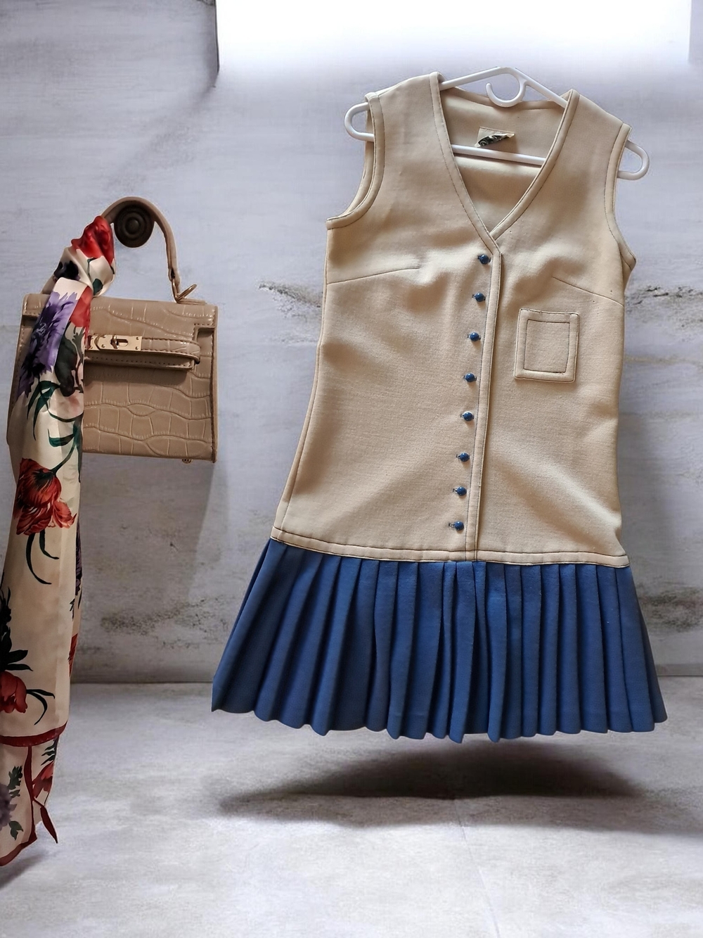 Sleeveless Cream and Blue Pleated Hem Dress, Genuinely Vintage!